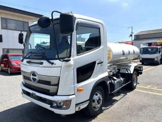 3900Ｌ　散水車