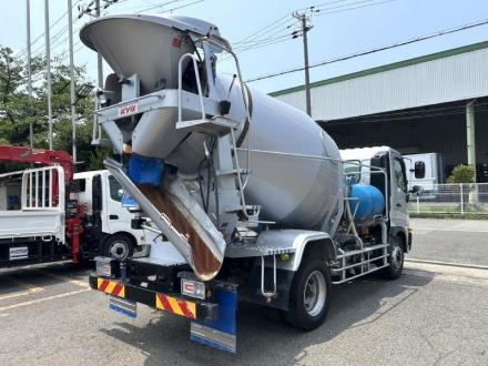 増々トン　３.２m3　ミキサー