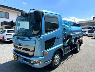 ４KL　タンクローリー
