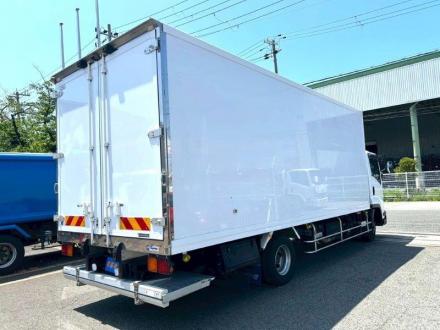 ４t　ワイド　格納ゲート付　冷凍バン