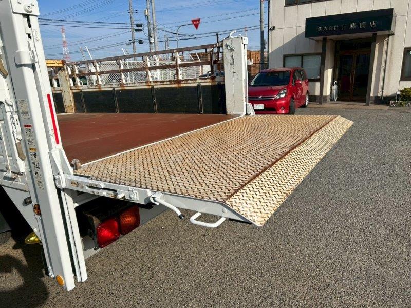増トン　平ボデー　L＝５.１
