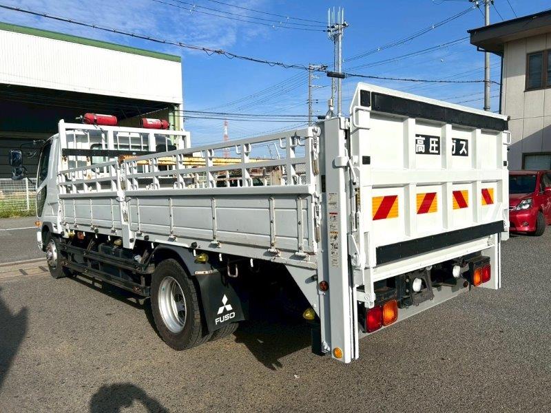 増トン　平ボデー　L＝５.１