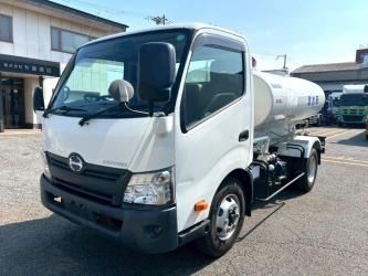 4000Ｌ　散水車