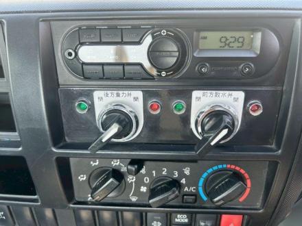 4000Ｌ　散水車