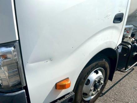 4000Ｌ　散水車