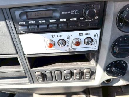 4000L　散水車　上物タンクＨ２９年式