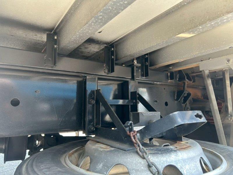 増トン　ワイド　格納ゲート付　冷凍バン　