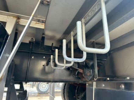 増トン　ワイド　格納ゲート付　冷凍バン　