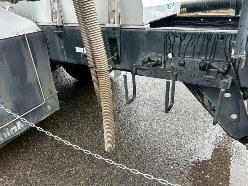 ２２t仕様　バラセメント車