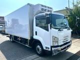 ４ｔ　冷凍バン　ゲート付　リヤシャッター