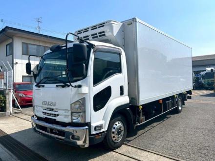 ４ｔ　冷凍バン　ゲート付　リヤシャッター
