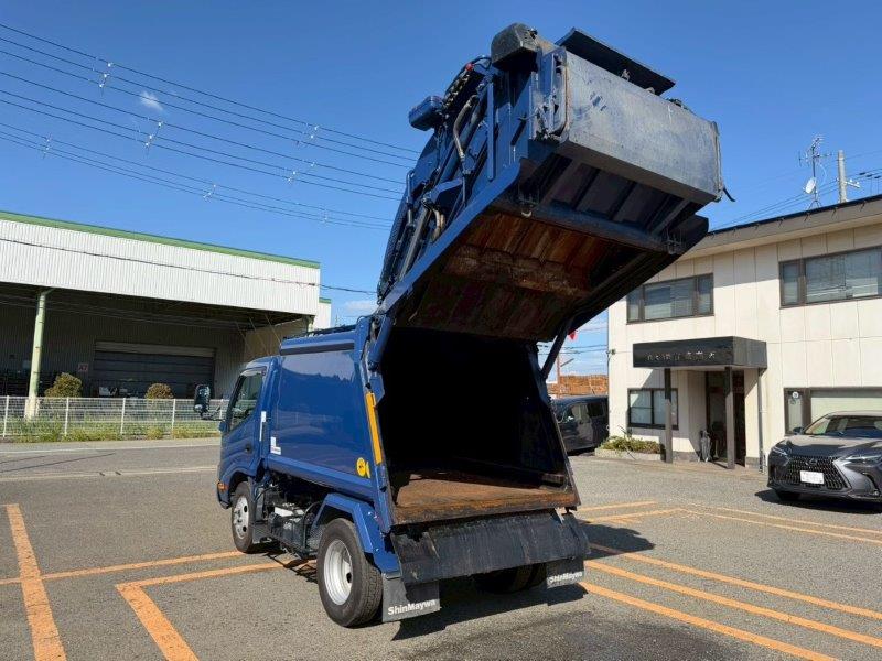 4.3m3　プレス式　パッカー