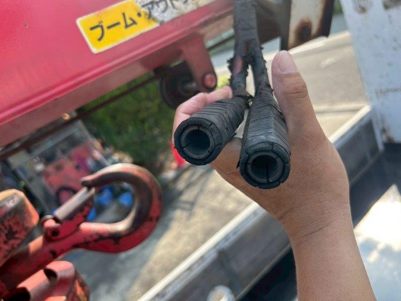 増トン　クレーン付平ボデー