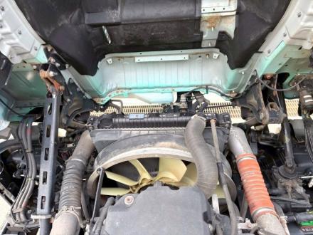 25t仕様　４軸低床　アルミブロック平ボデー