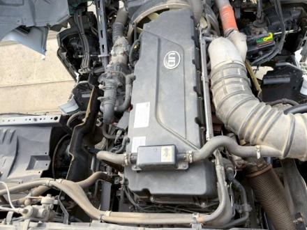 25t仕様　４軸低床　アルミブロック平ボデー