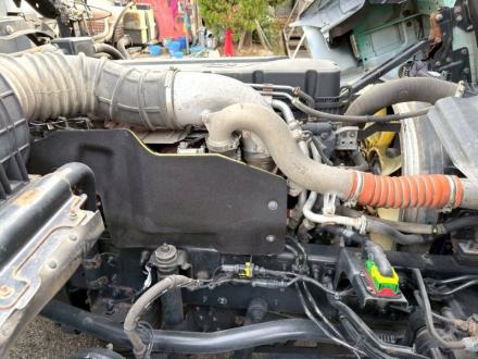 25t仕様　４軸低床　アルミブロック平ボデー