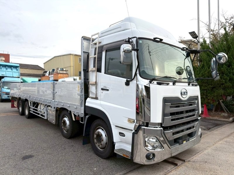 25t仕様　４軸低床　アルミブロック平ボデー