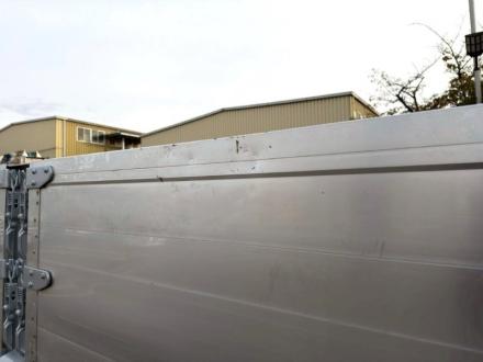 25t仕様　４軸低床　アルミブロック平ボデー