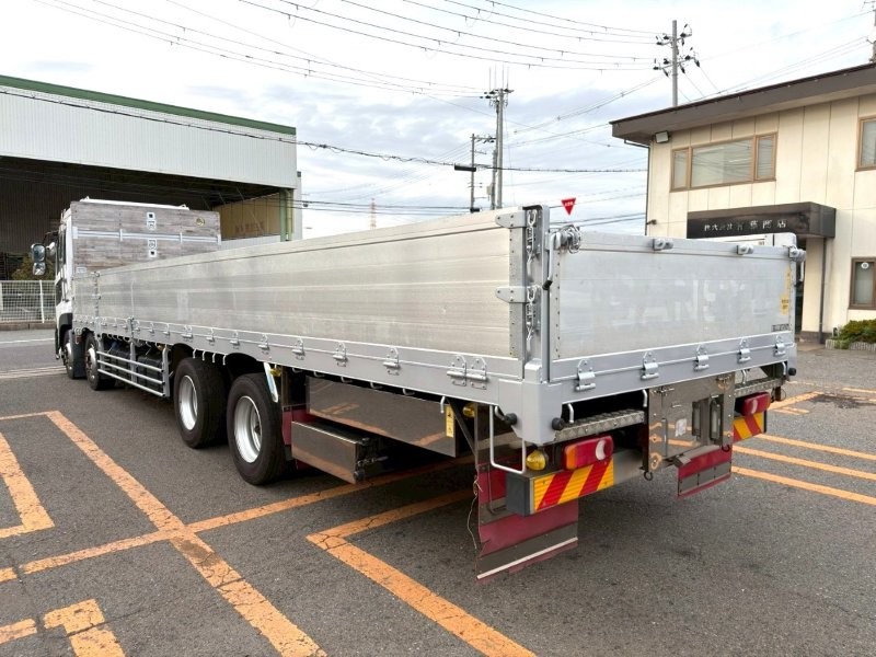 25t仕様　４軸低床　アルミブロック平ボデー