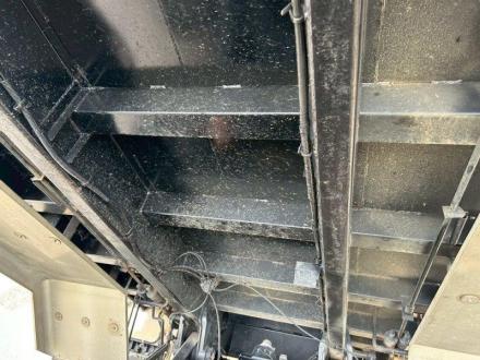 ３軸車　２デフ　深ダンプ　ステンレスボデー