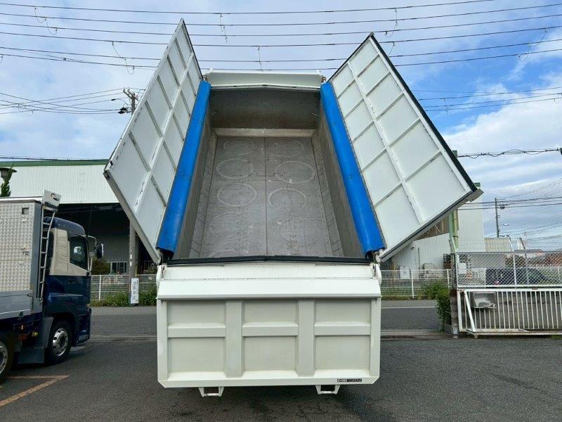 ３軸車　２デフ　深ダンプ　ステンレスボデー