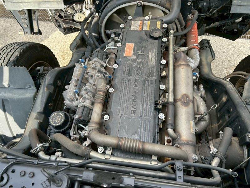 ３軸車　２デフ　深ダンプ　ステンレスボデー