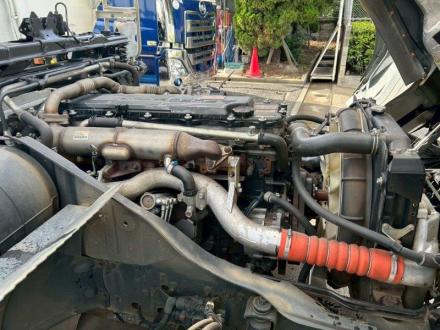 ３軸車　２デフ　深ダンプ　ステンレスボデー