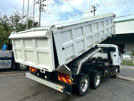 ３軸車　２デフ　深ダンプ　ステンレスボデー