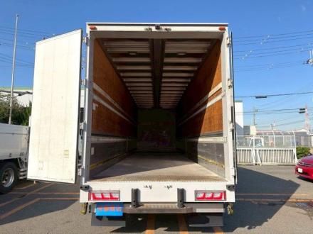 25t仕様　４軸低床　アルミウイング