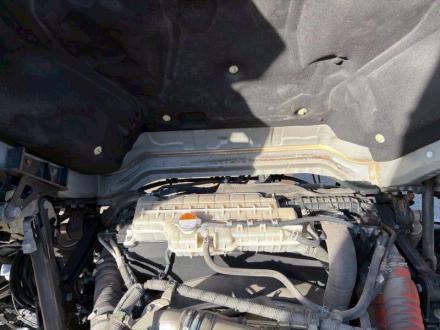 25t仕様　４軸低床　アルミウイング