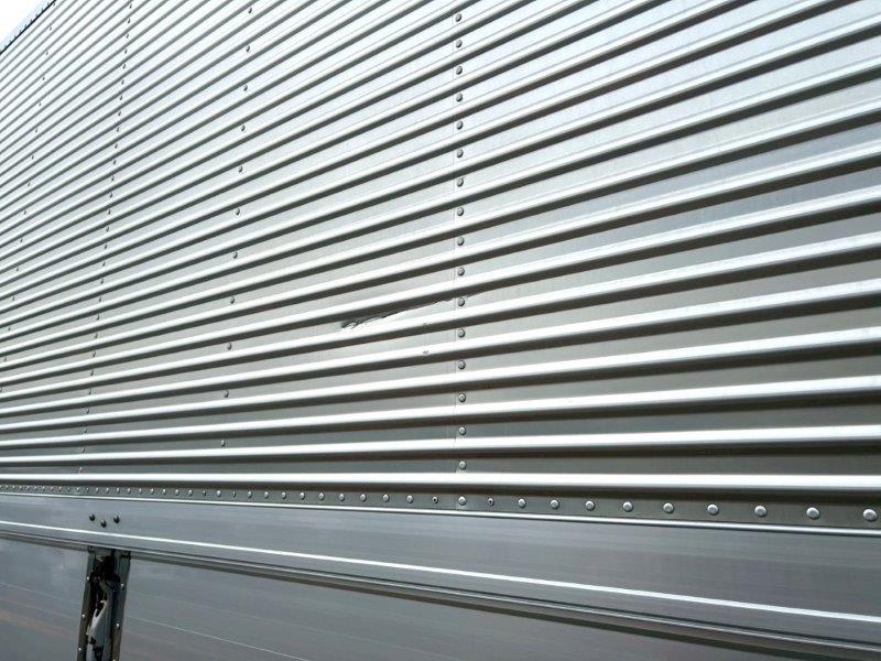 増トン　ワイド　L＝7.2　アルミウイング