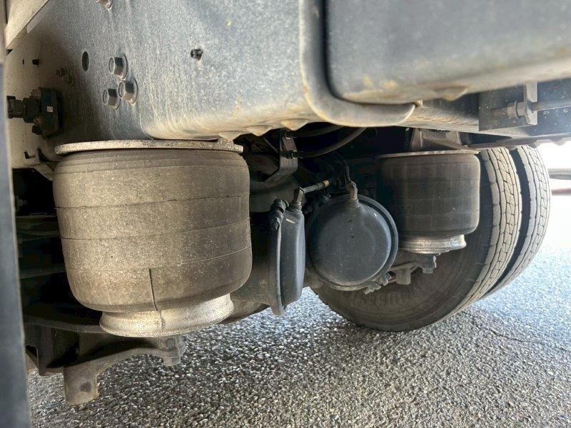 増々トン　ワイド　格納ゲート付　アルミウイング