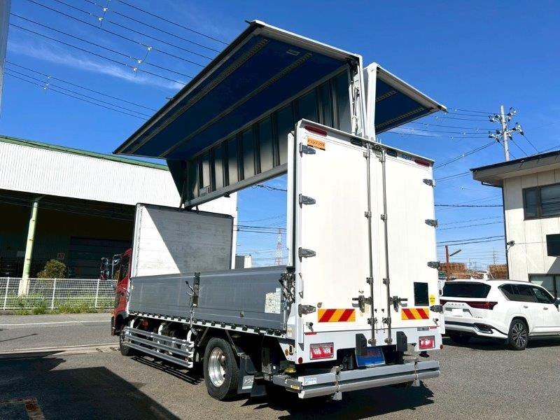 増々トン　ワイド　格納ゲート付　アルミウイング