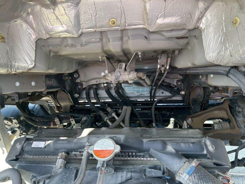 増々トン　ワイド　格納ゲート付　アルミウイング