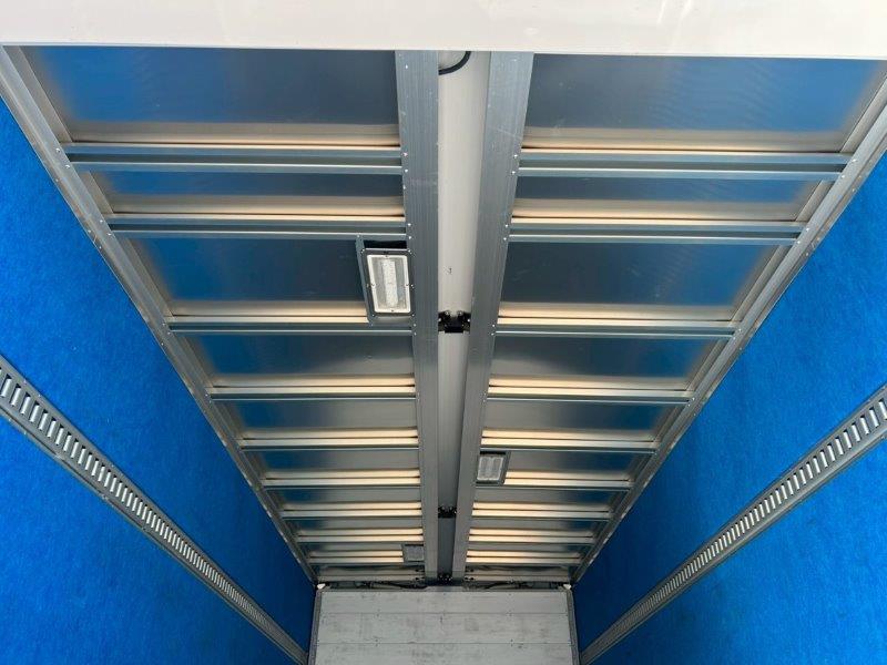 増々トン　ワイド　格納ゲート付　アルミウイング