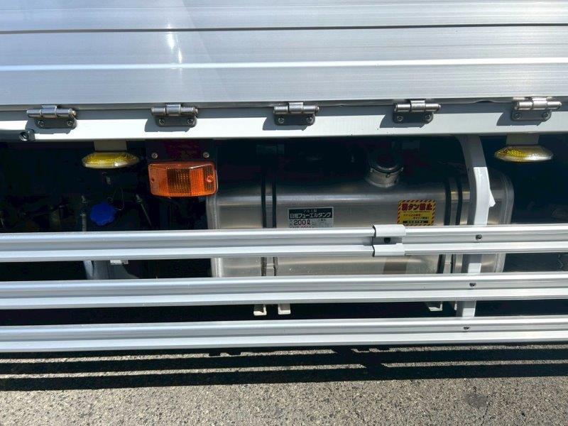 増々トン　ワイド　格納ゲート付　アルミウイング