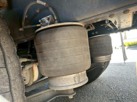 25t仕様　３軸高床　アルミブロック平ボデー