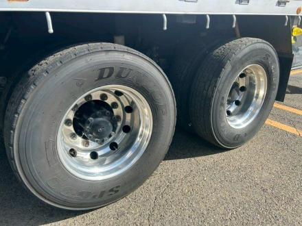 25t仕様　３軸高床　アルミブロック平ボデー