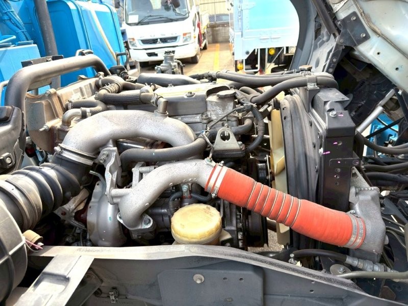 4ｔ　10.2m3　プレスパッカー