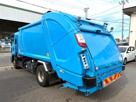 4ｔ　10.2m3　プレスパッカー