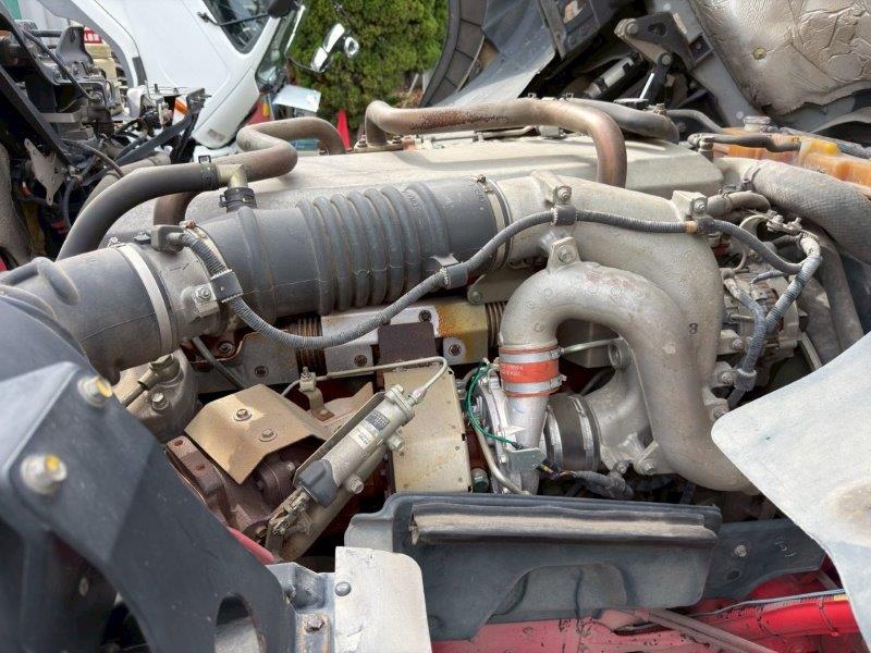 23.5t仕様　３軸低床　２デフ　平ボデー　L＝9.1