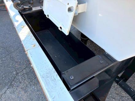 ３９００Ｌ　散水車