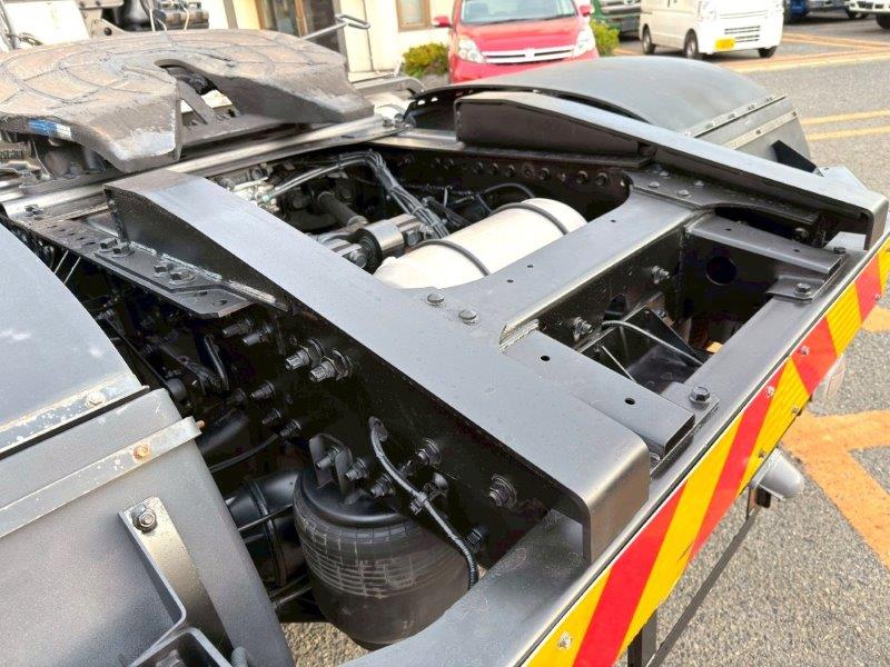 ハイルーフ　トラクター