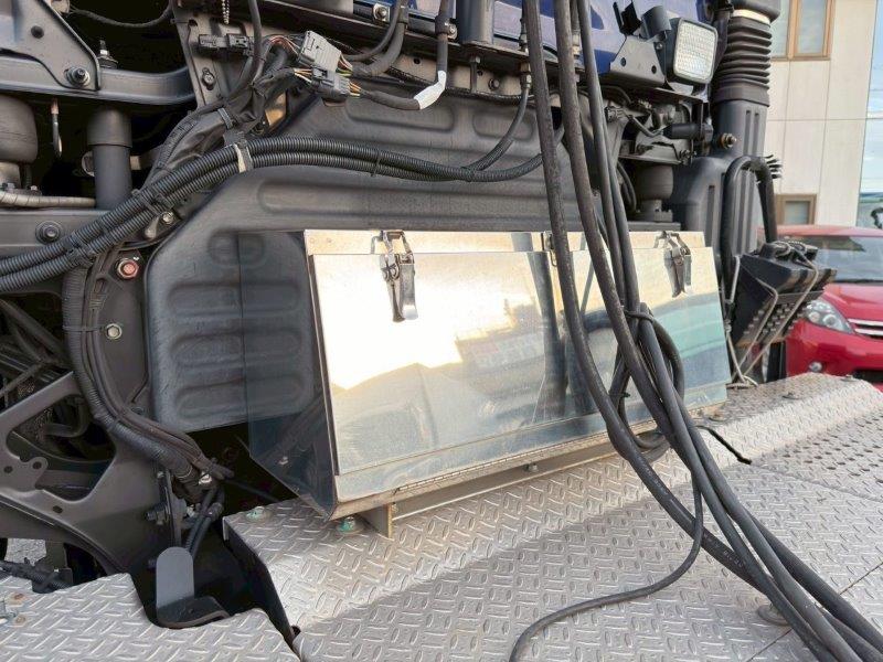 ハイルーフ　トラクター