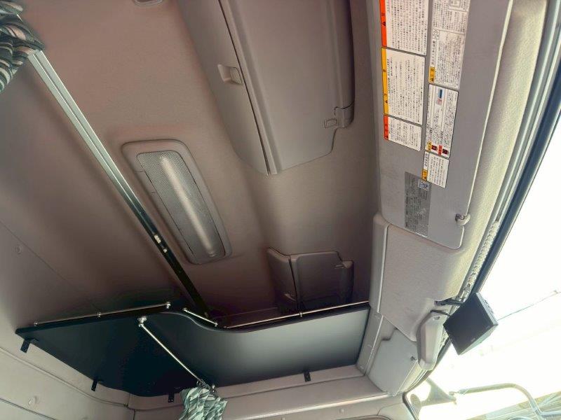 ハイルーフ　トラクター