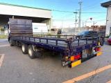 22t仕様　３軸低床　２デフ　平ボデー　L＝７.9