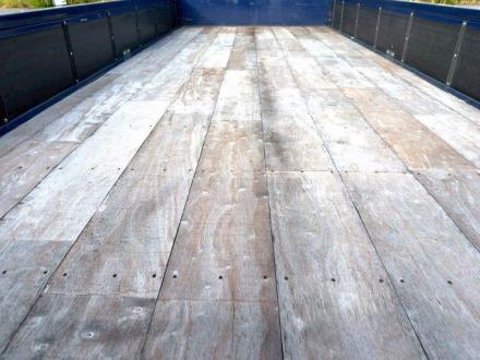 ４t　平ボデー　L＝5.3