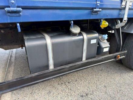 ４t　平ボデー　L＝5.3