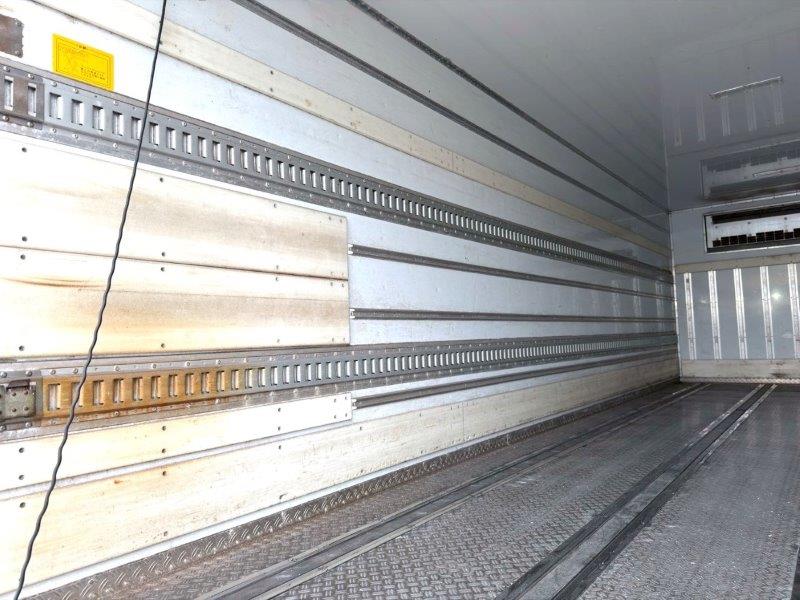 増々トン　ワイド　格納ゲート付　冷凍バン