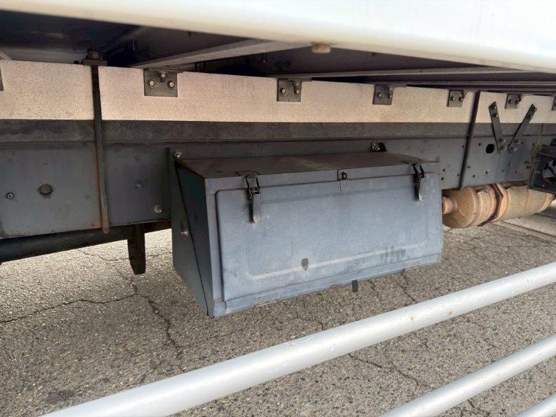 増々トン　ワイド　格納ゲート付　冷凍バン